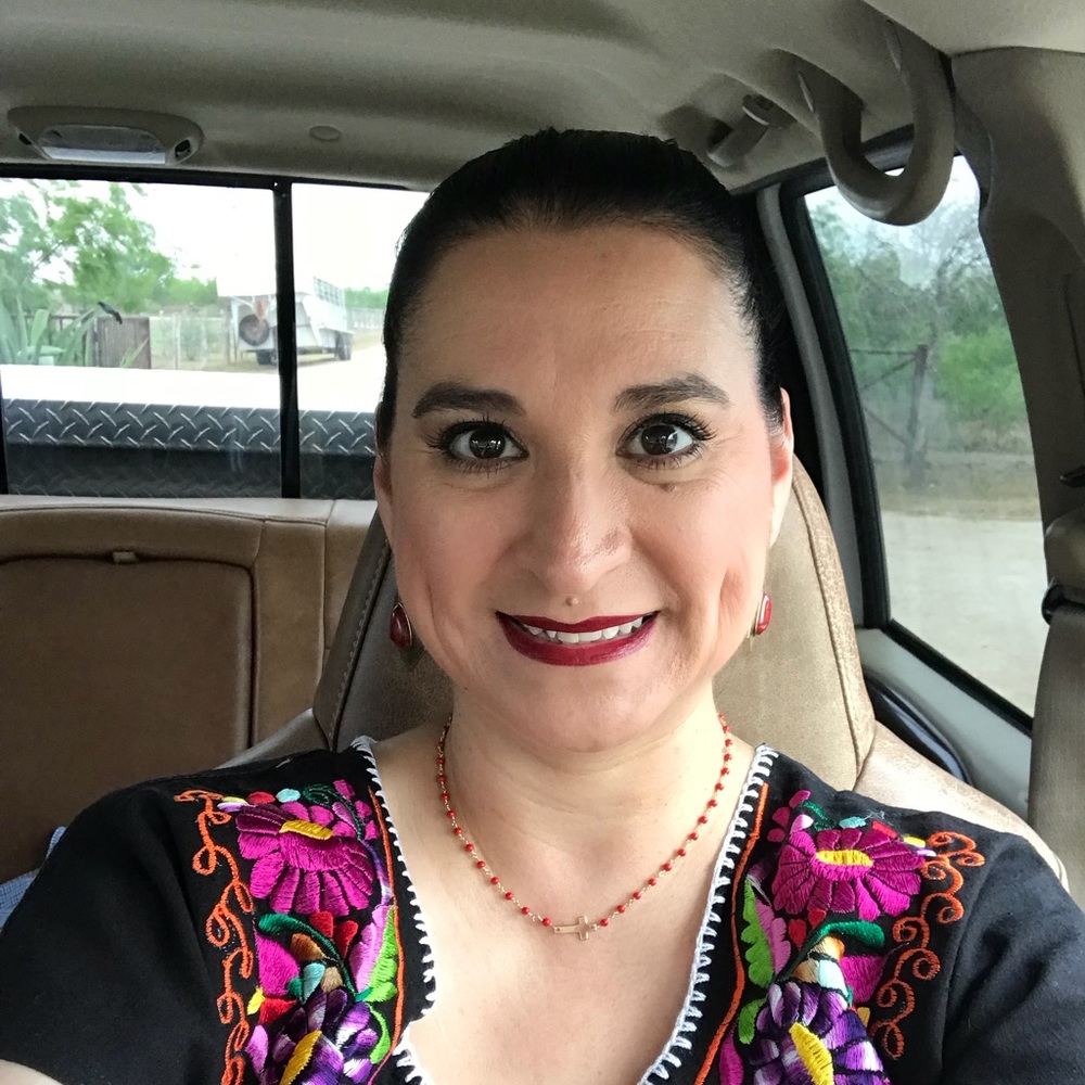 Meet your Posher, Linda